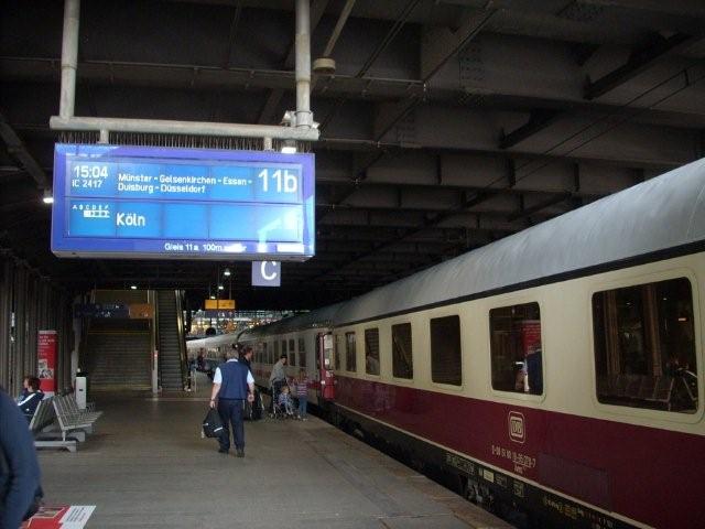 11d6867v.jpg